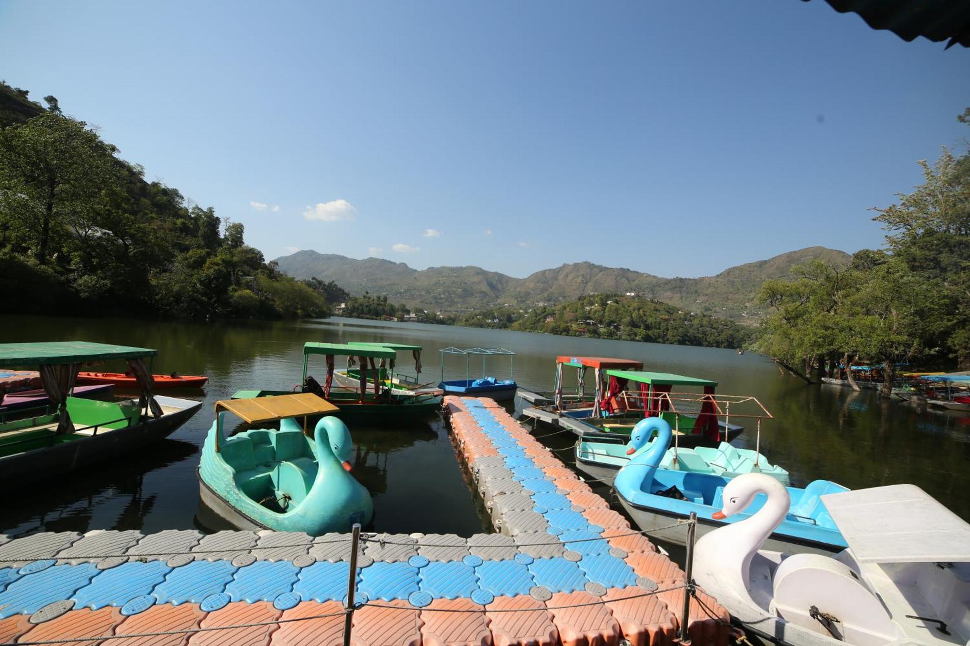 Royal Rosette Lake View Bhimtal Nainital Buitenkant foto